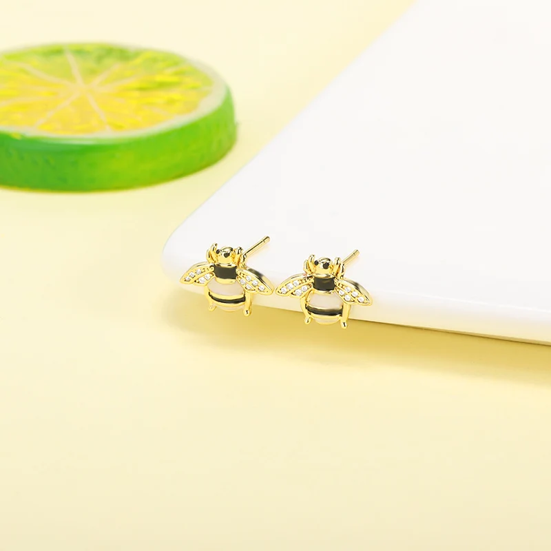 Gold Bee Stud Earrings For Women Girl Stainless Steel Zircon Stud Earrings Wasp Ear Accessories Fashion Exquisite Jewelry Gifts
Gold Bee Stud Earrings For Women Girl Stainless Steel Zircon Stud Earrings Wasp Ear Accessories Fashion Exquisite Jewelry Gifts