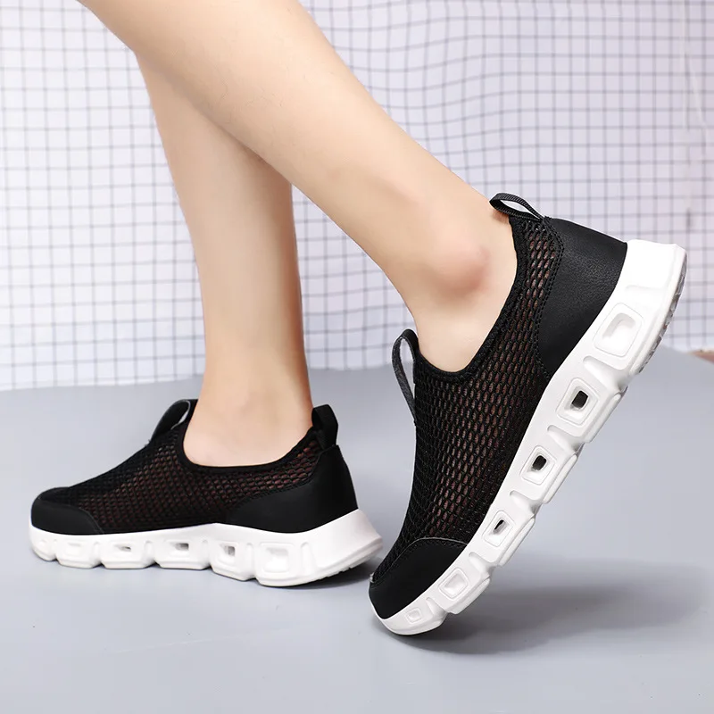 Han edition tide joker net surface breathable light sports leisure walking shoes AE03
Han edition tide joker net surface breathable light sports leisure walking shoes AE03