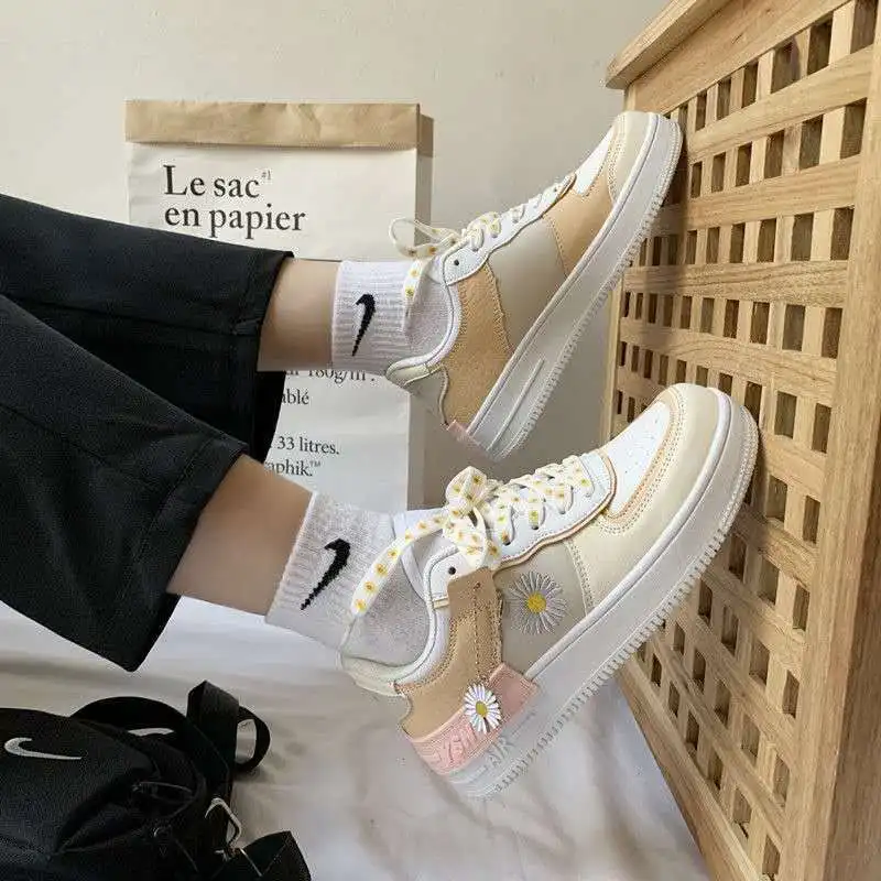 Spring, Summer, Winter, Autumn Korean Casual Shoes Sports Shoes White Shoes Women's Single Shoes Sneakers Women
Spring, Summer, Winter, Autumn Korean Casual Shoes Sports Shoes White Shoes Women's Single Shoes Sneakers Women