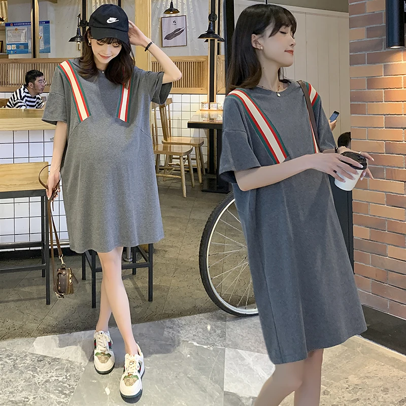 1953# Summer Casual Cotton Maternity Straight Long Tees Loose Nursing Dress Clothes for Pregnant Women Pregnancy Breast Feeding 
1953# Summer Casual Cotton Maternity Straight Long Tees Loose Nursing Dress Clothes for Pregnant Women Pregnancy Breast Feeding