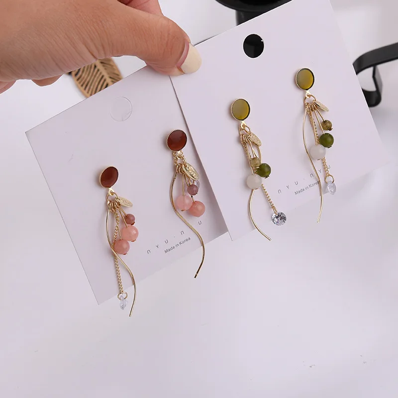 2020 New Fashion Metal Long Tassel Earrings Charm Gold Color Crystal Beaded Drop Dangle Earrings for Women Party Bijoux Jewelry
2020 New Fashion Metal Long Tassel Earrings Charm Gold Color Crystal Beaded Drop Dangle Earrings for Women Party Bijoux Jewelry