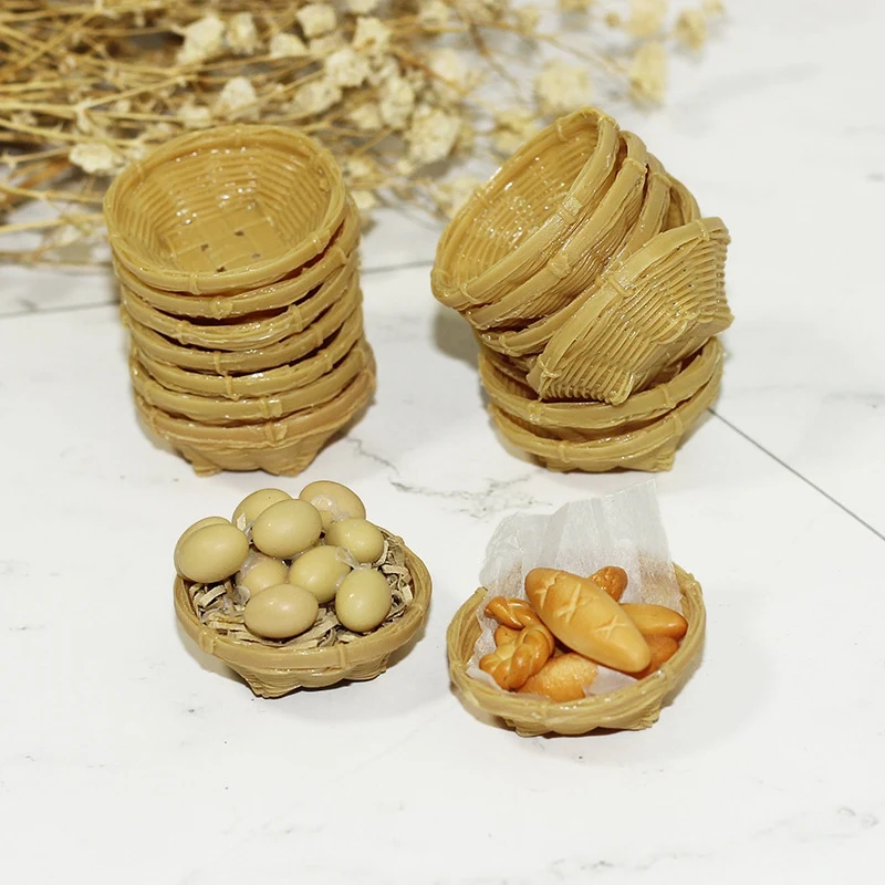 1/12 Dollhouse DIY Miniature Simulation Dollhouse Mini Bamboo Basket Model for Doll House Decoration
1/12 Dollhouse DIY Miniature Simulation Dollhouse Mini Bamboo Basket Model for Doll House Decoration