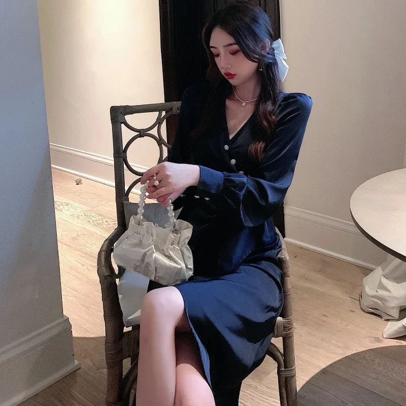Autumn New Temperament Women's V-neck Puff Sleeve Rhinestone Long Skirt Women's Slim Slim Dress UK614
Autumn New Temperament Women's V-neck Puff Sleeve Rhinestone Long Skirt Women's Slim Slim Dress UK614