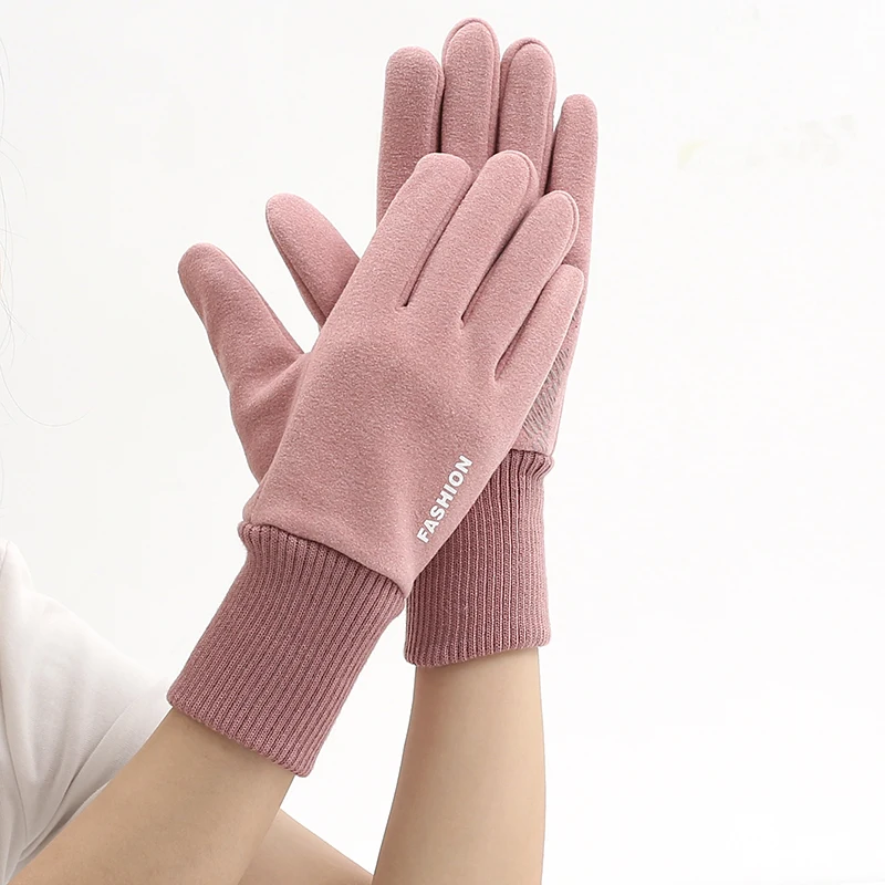 Women's autumn and winter warm gloves thickened and velvet non-slip touch phone screen driving and riding outdoor sports
Women's autumn and winter warm gloves thickened and velvet non-slip touch phone screen driving and riding outdoor sports