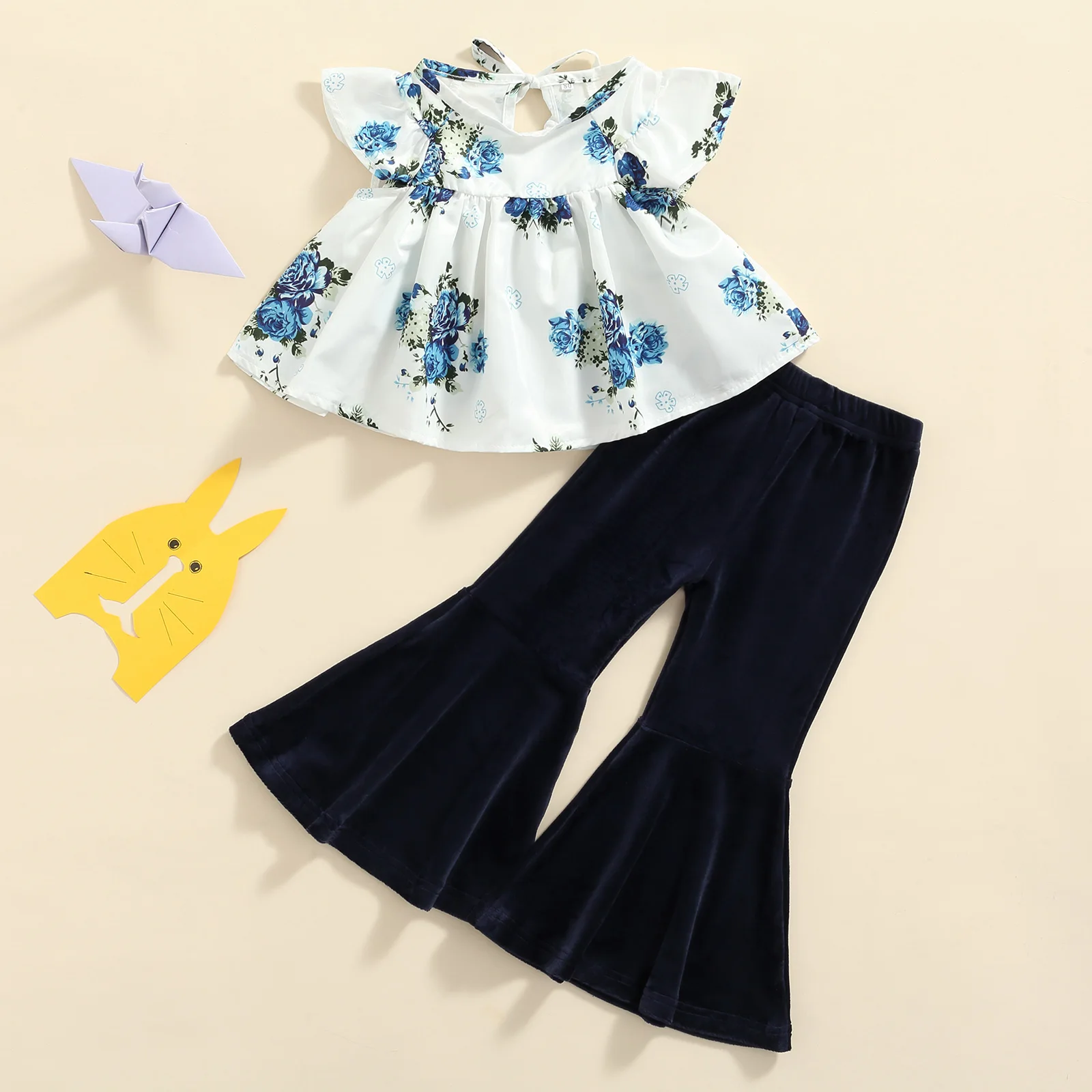 Baby Girls Two-piece Clothes Set White Floral Printed Pattern Tops and Flared Trousers 0-24 Months
Baby Girls Two-piece Clothes Set White Floral Printed Pattern Tops and Flared Trousers 0-24 Months