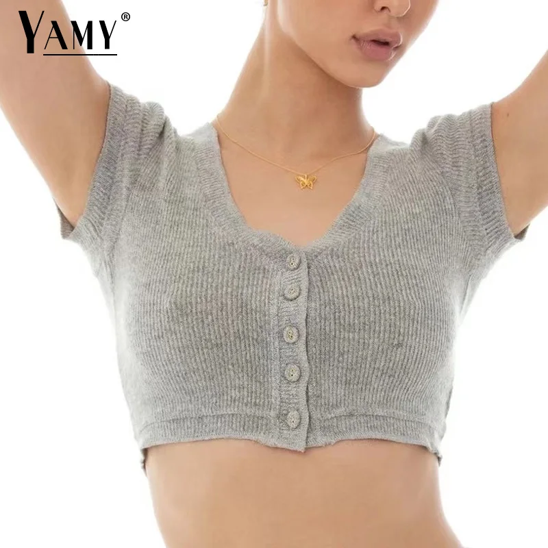 Crop top women graphic t shirts korean fashion short sleeve tees white top vintage button up shirt streetwear sexy ladies tops
Crop top women graphic t shirts korean fashion short sleeve tees white top vintage button up shirt streetwear sexy ladies tops