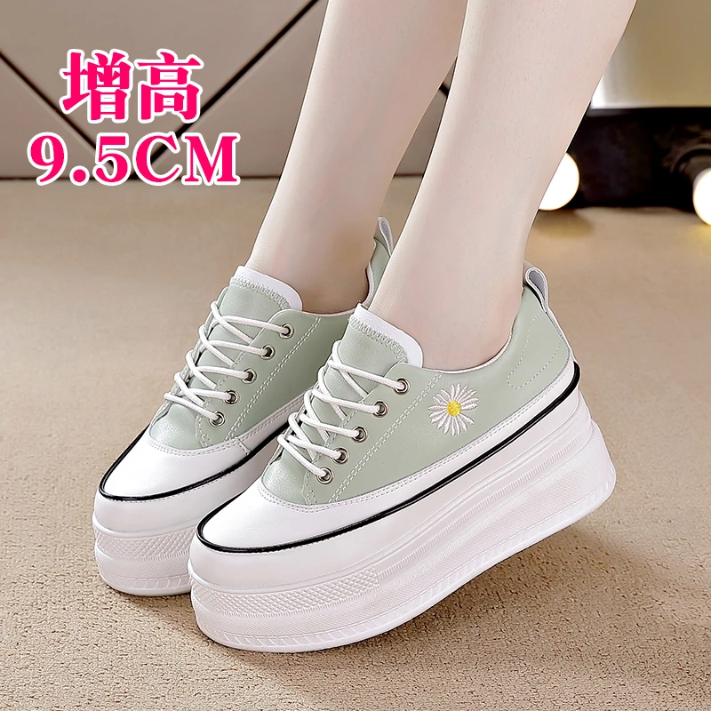Summer and autumn new muffin shoes for women in 2020 increased thick sole fashion casual single shoes Daisy anti slip white shoe
Summer and autumn new muffin shoes for women in 2020 increased thick sole fashion casual single shoes Daisy anti slip white shoe