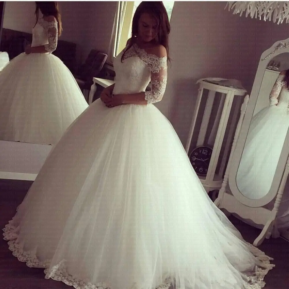 2020 Arabic Princess Ball Gown Wedding Dresses Sheer Neck 3/4 Sleeve Off-the-shoulder Sweep Train Lace Up Plus Size Bridal Gown
2020 Arabic Princess Ball Gown Wedding Dresses Sheer Neck 3/4 Sleeve Off-the-shoulder Sweep Train Lace Up Plus Size Bridal Gown