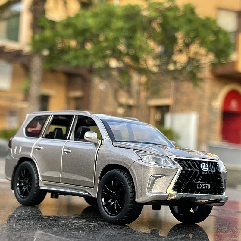 New 1:32 Lexus LX570 Alloy Pull Back Car Model Diecast Metal Toy Vehicles With Sound Light 6 open Doors For Kids gift
New 1:32 Lexus LX570 Alloy Pull Back Car Model Diecast Metal Toy Vehicles With Sound Light 6 open Doors For Kids gift