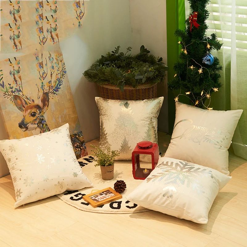 Christmas Silver PillowCases Laser Bronzing Plush Cushion Decorative Pillowcase for Sofa White Snowflake Throw Pillows
Christmas Silver PillowCases Laser Bronzing Plush Cushion Decorative Pillowcase for Sofa White Snowflake Throw Pillows