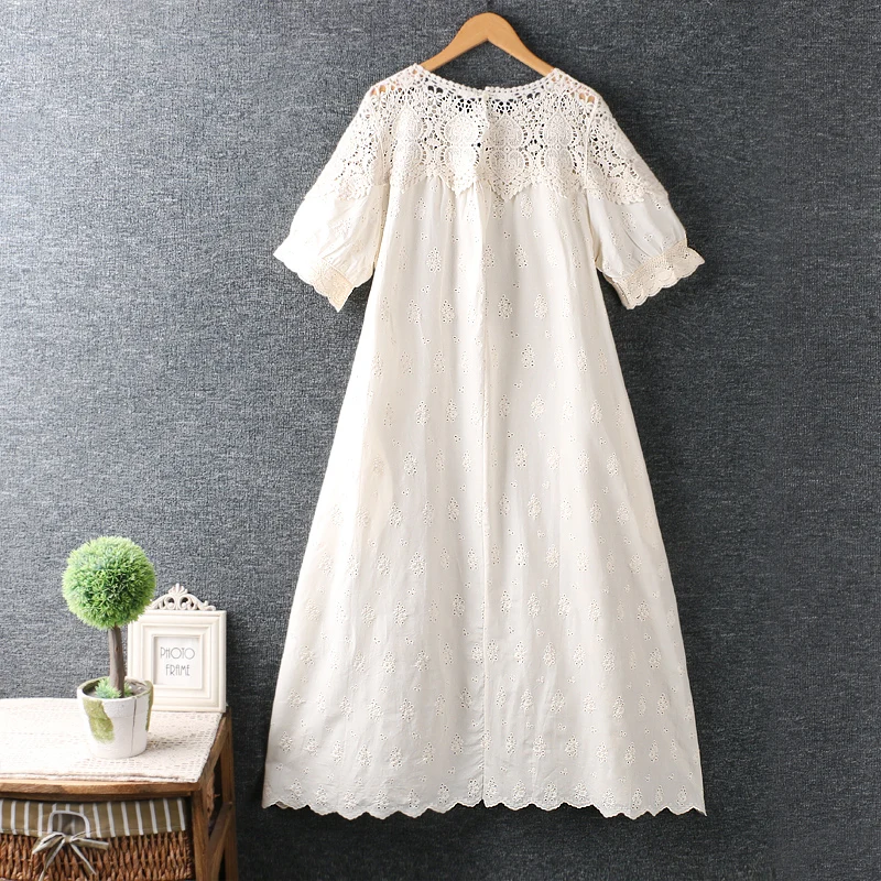 Summer new women's wear Japan style fresh hook flower lace stitching embroidery short sleeve pullover loose waist midi dress
Summer new women's wear Japan style fresh hook flower lace stitching embroidery short sleeve pullover loose waist midi dress