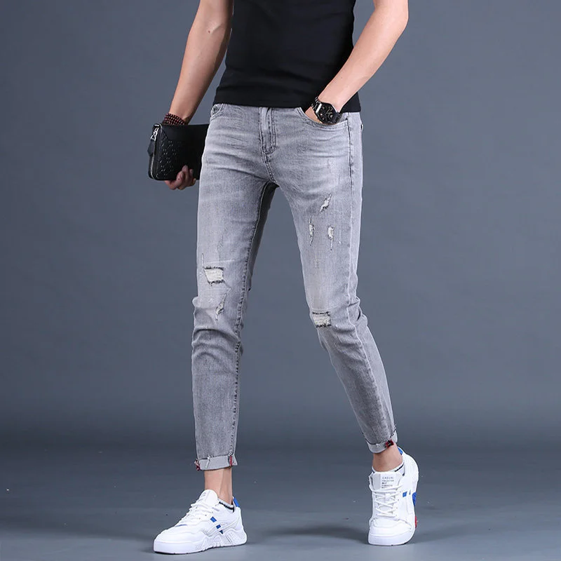 2021, men's ripped jeans, brand skinny ankle mesh, Korean casual ashtray with ripped pants
2021, men's ripped jeans, brand skinny ankle mesh, Korean casual ashtray with ripped pants