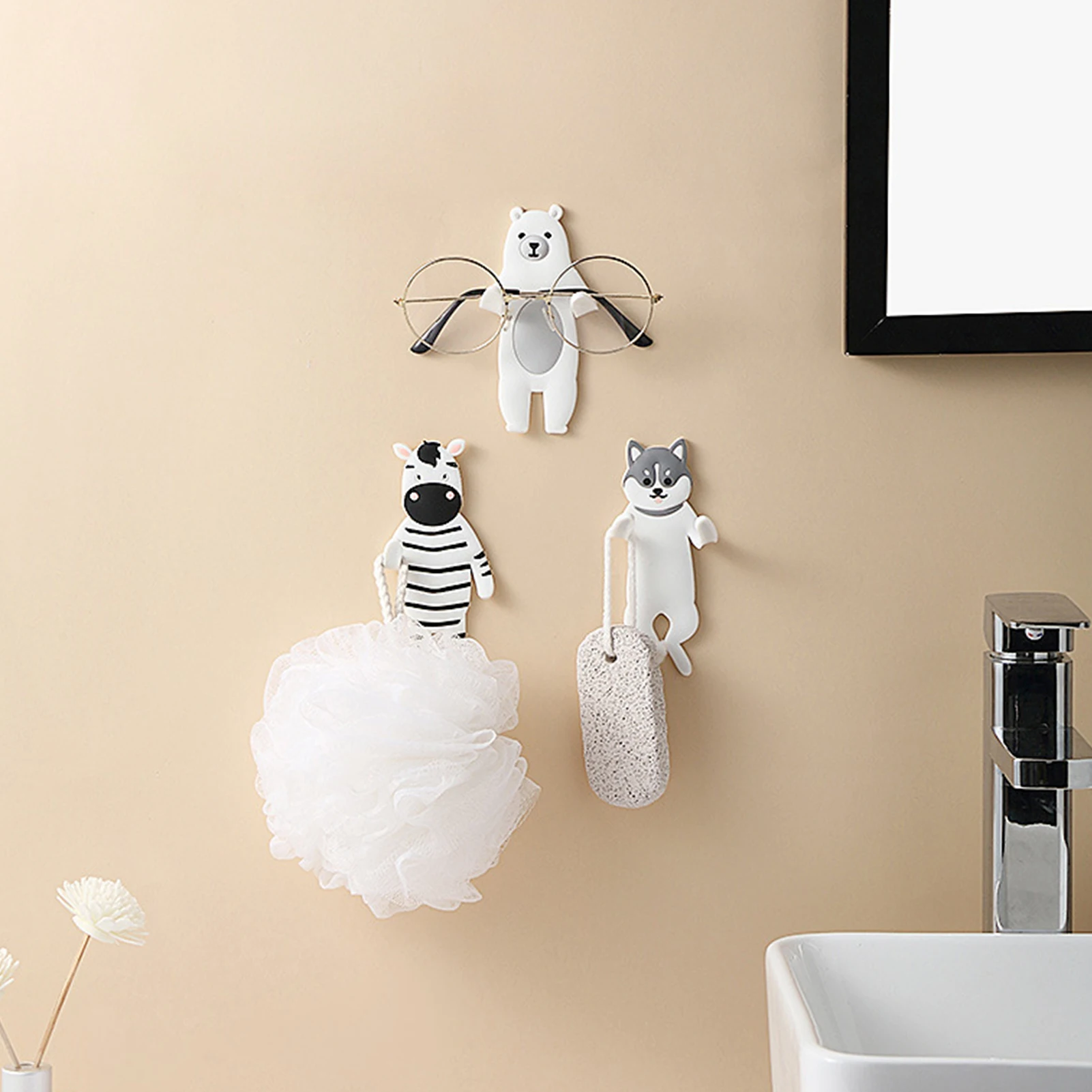 Creative soft plastic hook bendable fun PVC storage rack soft plastic seamless hook cartoon animal storage box
Creative soft plastic hook bendable fun PVC storage rack soft plastic seamless hook cartoon animal storage box