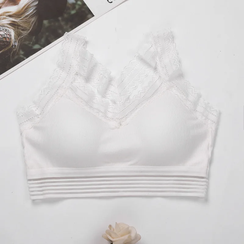 Women seamless Bra Fashion Underwear sports Bra sexy Women's Bra beautiful back without steel ring Brassiere
Women seamless Bra Fashion Underwear sports Bra sexy Women's Bra beautiful back without steel ring Brassiere