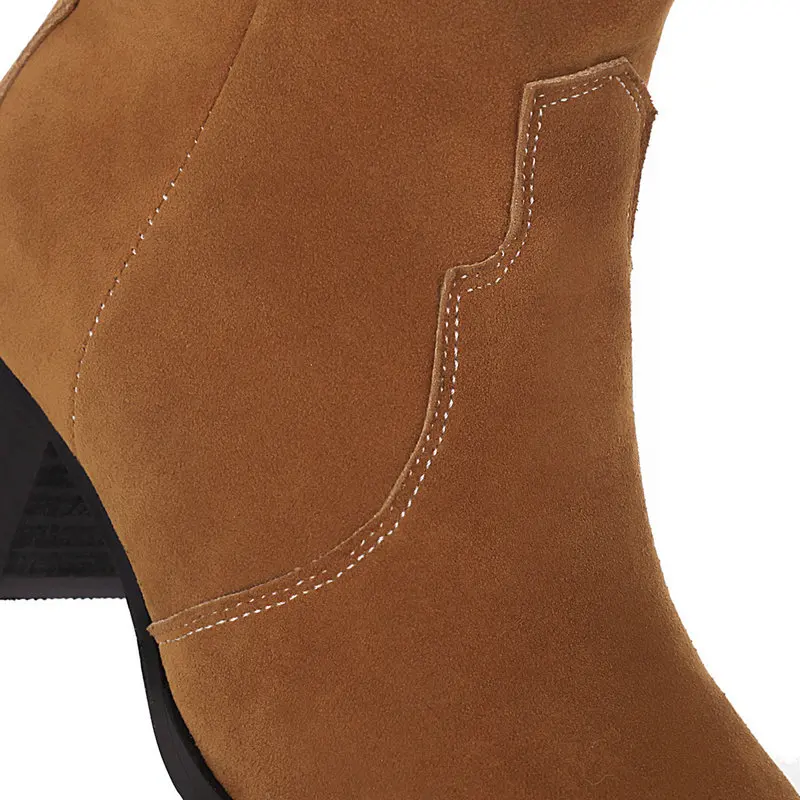 2020 Spring Autumn Women Boots Western cowboy booties Thick Low Heel Ankle Boots Slip On Fashion Shoes Woman
2020 Spring Autumn Women Boots Western cowboy booties Thick Low Heel Ankle Boots Slip On Fashion Shoes Woman