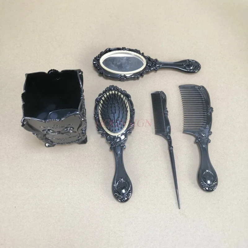 5pcs Massage Brushes Roll With Shelf Holder Modelling salon hair brush Hair Comb Morror Set Professional Kit Hairdressers Salon
5pcs Massage Brushes Roll With Shelf Holder Modelling salon hair brush Hair Comb Morror Set Professional Kit Hairdressers Salon