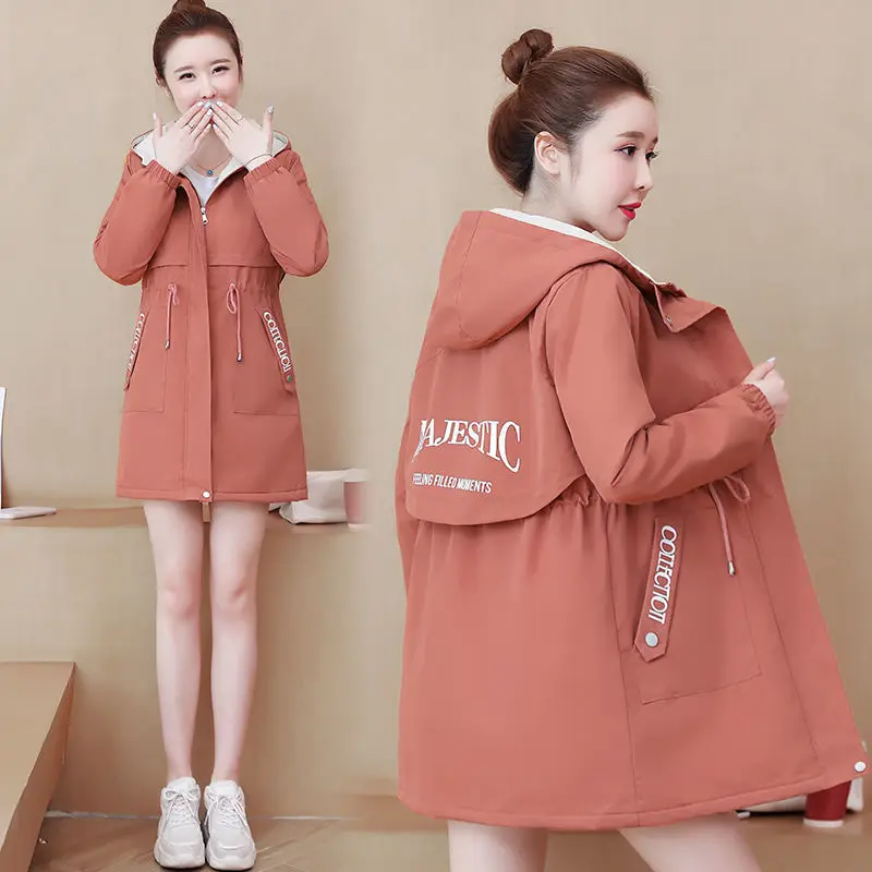 Women Hooded Trench Coat Spring Autumn Long Print Windbreakers Female Korean Casual Coat With Lining Plus size Loose Outwear New
Women Hooded Trench Coat Spring Autumn Long Print Windbreakers Female Korean Casual Coat With Lining Plus size Loose Outwear New
