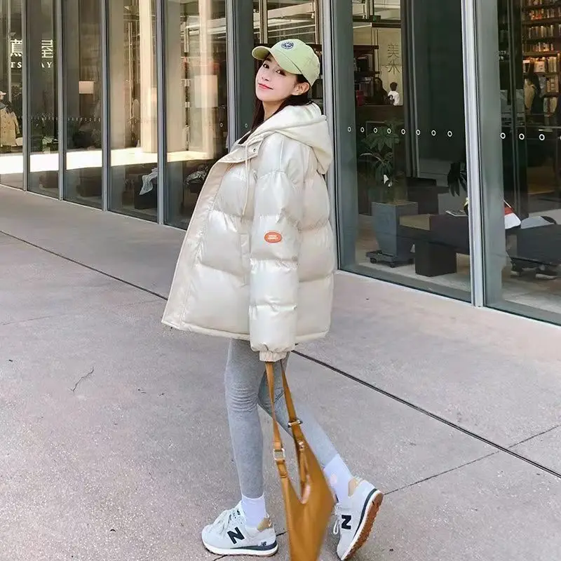 Down Cotton Jacket Women's Winter Warm Coat 2021 Women Loose Bread Short Student Hooded Coat Female Black Zipper Parkas Jackets
Down Cotton Jacket Women's Winter Warm Coat 2021 Women Loose Bread Short Student Hooded Coat Female Black Zipper Parkas Jackets
