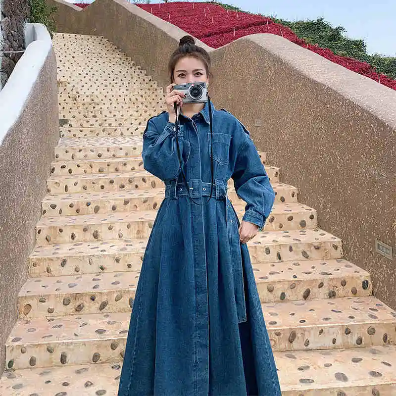 Long sleeve denim dress women's spring and autumn 2021 new Korean version of loose waist knee retro French dress
Long sleeve denim dress women's spring and autumn 2021 new Korean version of loose waist knee retro French dress