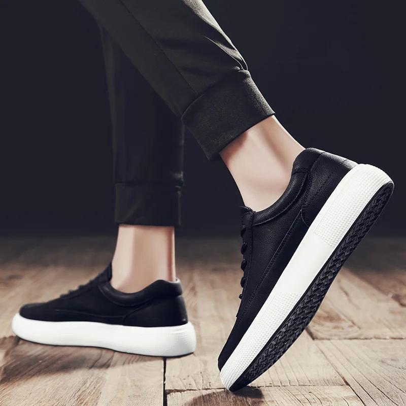 Luxury Brand Men Shoes Casual Leather Fashion Trendy Black Sneakers Spring Autumn Antiskid Flats Minimalist Shoes for Men Retro
Luxury Brand Men Shoes Casual Leather Fashion Trendy Black Sneakers Spring Autumn Antiskid Flats Minimalist Shoes for Men Retro