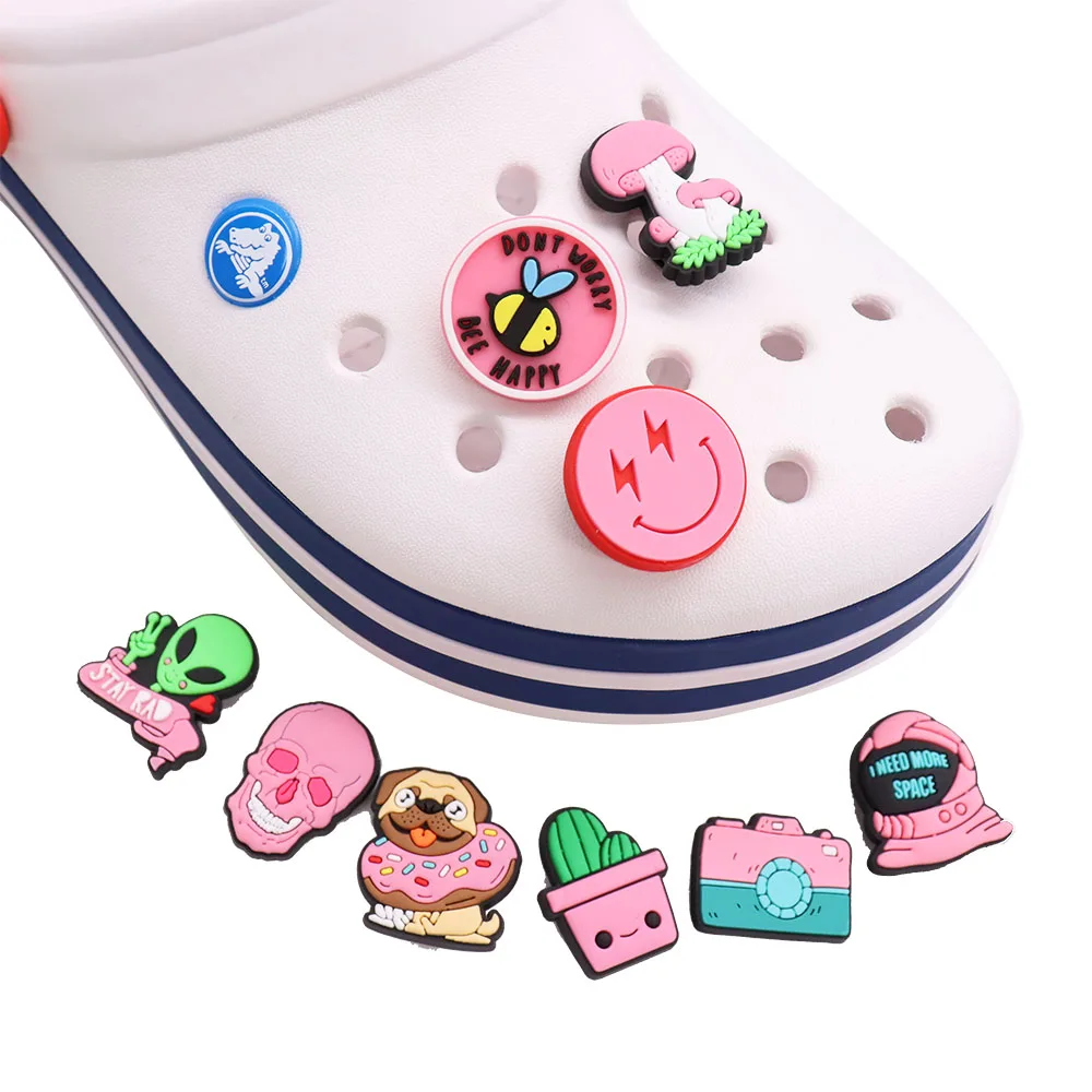 1PCS Pink Alien Potted Camera Shoes Charms Accessories Buckle Clog Shoe Decorations DIY Wristbands Croc Jibz Kids Party Gift
1PCS Pink Alien Potted Camera Shoes Charms Accessories Buckle Clog Shoe Decorations DIY Wristbands Croc Jibz Kids Party Gift