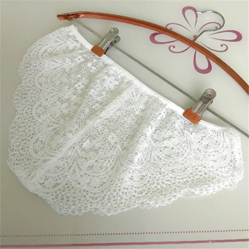 Erotic Lingerie Panty Transparent Lingerie Woman Breathable Underwear of Sexy Appeal of Underwear of Lace Hollow Out Briefs
Erotic Lingerie Panty Transparent Lingerie Woman Breathable Underwear of Sexy Appeal of Underwear of Lace Hollow Out Briefs