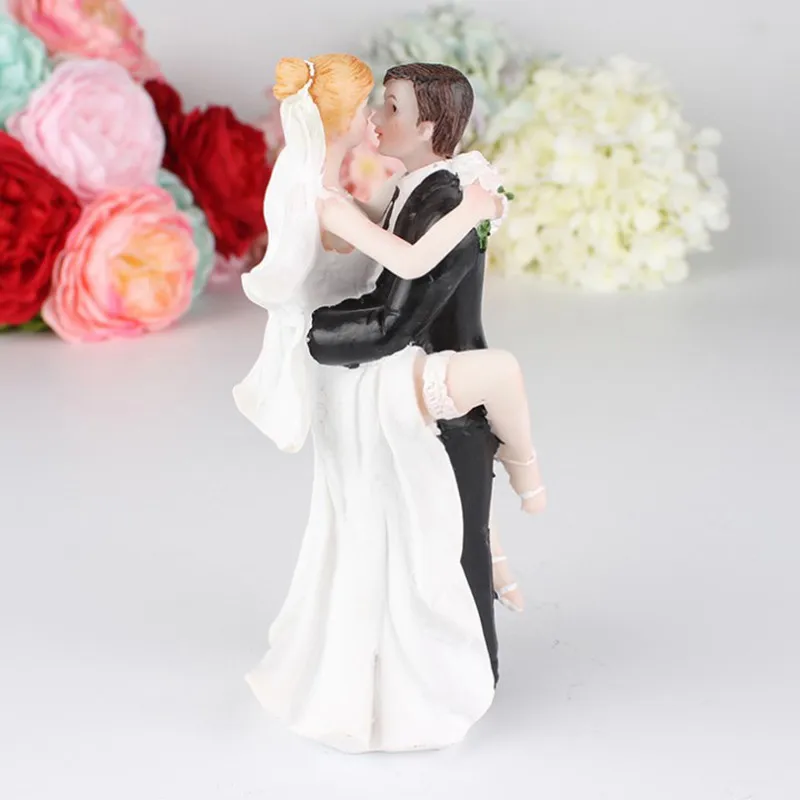 11 Style Fashion Synthetic Resin Bride&Groom Figurine Wedding Cake Topper Craft Wedding Cake Doll Cake Decoration
11 Style Fashion Synthetic Resin Bride&Groom Figurine Wedding Cake Topper Craft Wedding Cake Doll Cake Decoration