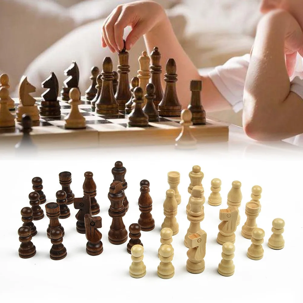 32pcs 2.5/3in Wooden Carved Chess Pieces Hand Crafted Set 65mm/82mm King Size Toys Children Birthdays Christmas Gift Chess Games
32pcs 2.5/3in Wooden Carved Chess Pieces Hand Crafted Set 65mm/82mm King Size Toys Children Birthdays Christmas Gift Chess Games
