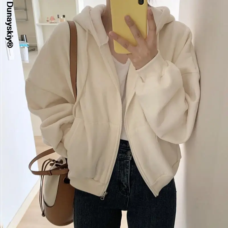 Осенне-зимняя свободная толстовка с капюшоном и кулиской, женские пуловеры с длинным рукавом, толстовка с капюшоном на молнии, куртка, женск... 
Осенне-зимняя свободная толстовка с капюшоном и кулиской, женские пуловеры с длинным рукавом, толстовка с капюшоном на молнии, куртка, женск...