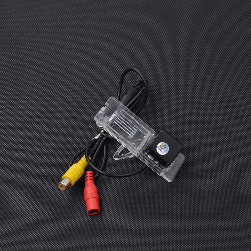 Автомобильная камера заднего вида с интерфейсом HD RAC, широкоугольная парковочная камера заднего вида для Renault Duster 170
Автомобильная камера заднего вида с интерфейсом HD RAC, широкоугольная парковочная камера заднего вида для Renault Duster 170