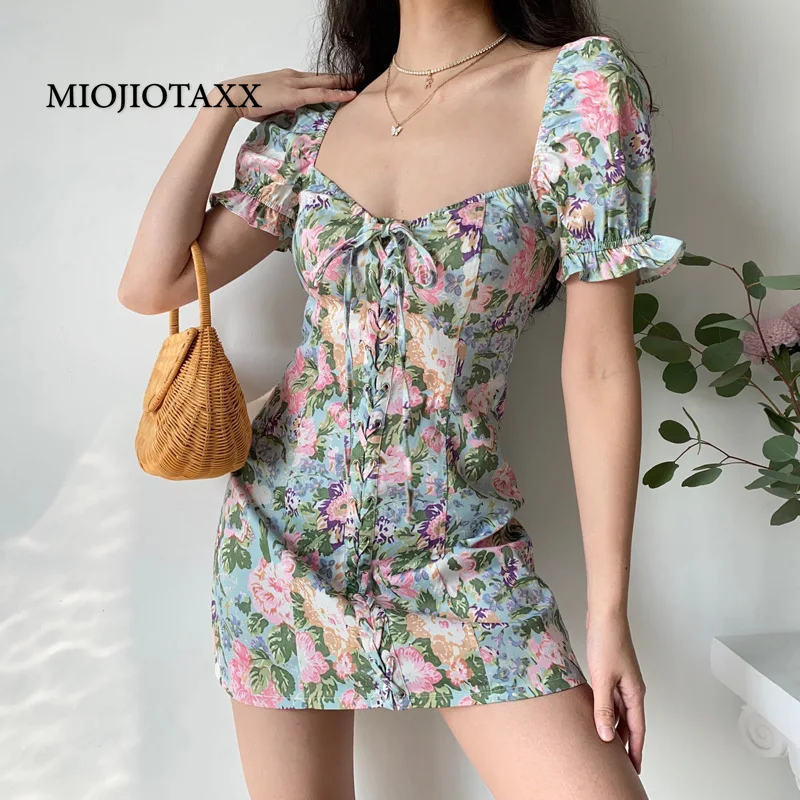 MIOJIOTAX 2022 Summer New Style Bubble Sleeve A-line Skirt Drawstring Square Neck Slim Print Dress Women Y2k Sexy Square Collar
MIOJIOTAX 2022 Summer New Style Bubble Sleeve A-line Skirt Drawstring Square Neck Slim Print Dress Women Y2k Sexy Square Collar