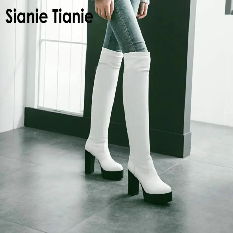 Sianie Tianie/2020; Сезон зима-осень; Цвет белый, черный; Эластичные сапоги из искусственной кожи; Женские высокие сапоги выше колен на платформе и вы...
Sianie Tianie/2020; Сезон зима-осень; Цвет белый, черный; Эластичные сапоги из искусственной кожи; Женские высокие сапоги выше колен на платформе и вы...