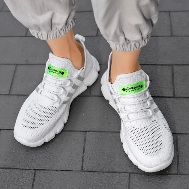 Super Light Breathable Men's Casual Shoes Large Size Flying Woven Running Shoes Popcorn Rubber Combination Sole Couple Sneakers
Super Light Breathable Men's Casual Shoes Large Size Flying Woven Running Shoes Popcorn Rubber Combination Sole Couple Sneakers