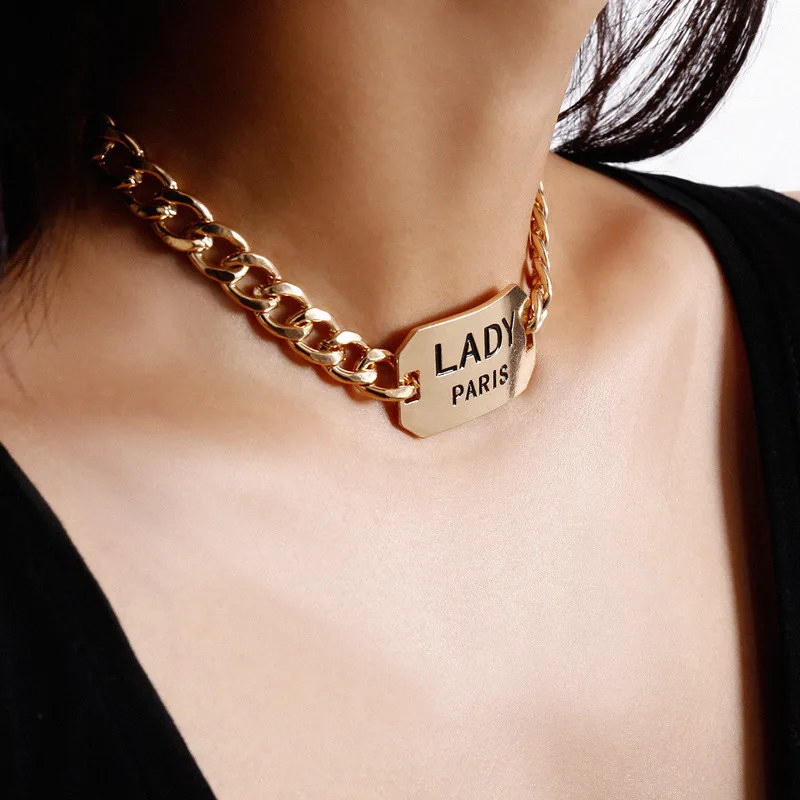 Simple painted oil letter square brand necklace Punk thick chain geometric hip-hop necklaces for women fashion necklace jewelry
Simple painted oil letter square brand necklace Punk thick chain geometric hip-hop necklaces for women fashion necklace jewelry