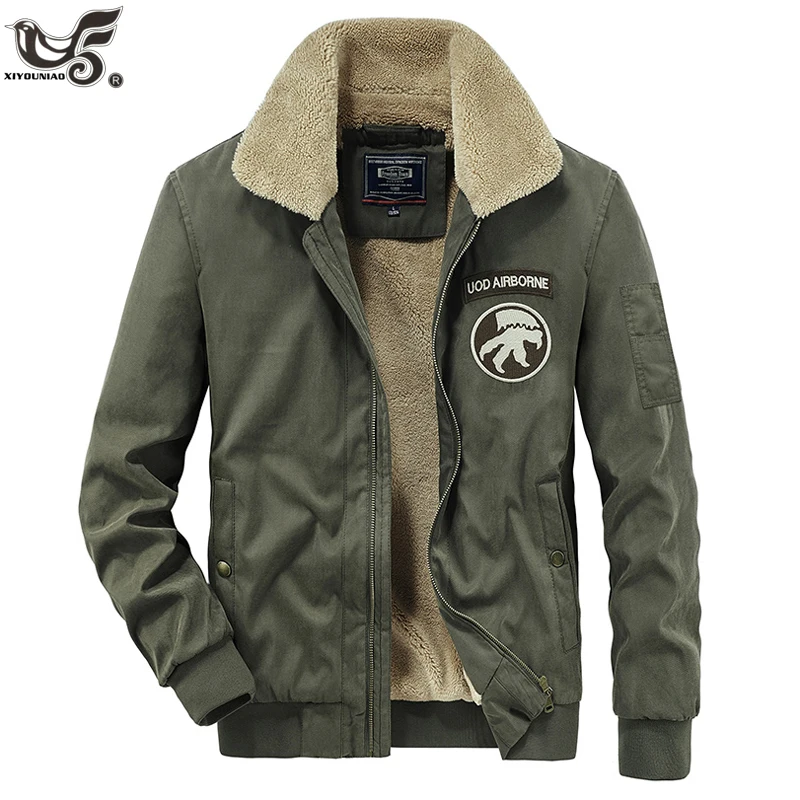 Winter Men's Cotton-padded Streetwear denim bomber Jacket Male Plus Velvet Thick Varsity Coats Multi-pocket Parkas Men Clothing
Winter Men's Cotton-padded Streetwear denim bomber Jacket Male Plus Velvet Thick Varsity Coats Multi-pocket Parkas Men Clothing