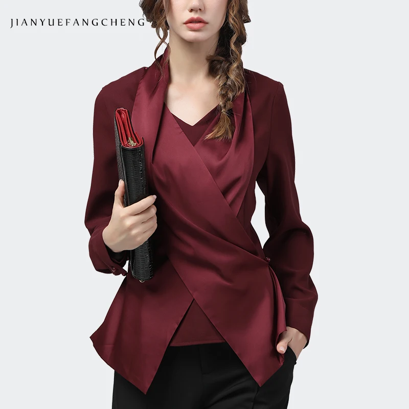 Fashion Wine Red Halter Blouse Women 2020 Autumn New Crossed Lace-Up Shirt Long Sleeve V-Neck Tops Elegant Female Office Blouses
Fashion Wine Red Halter Blouse Women 2020 Autumn New Crossed Lace-Up Shirt Long Sleeve V-Neck Tops Elegant Female Office Blouses