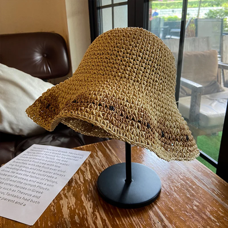 Literary Color Matching Straw Hat Summer Ins Outdoor Beach Hepburn Sun Hats Women Multicolor UV Protection Hat Basin Cap
Literary Color Matching Straw Hat Summer Ins Outdoor Beach Hepburn Sun Hats Women Multicolor UV Protection Hat Basin Cap