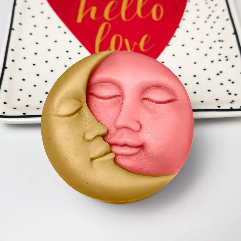 Sun Moon Faces Silicone Candle Mold Soap Mold Round Shape DIY Fondant Chocolate Cake Decorating Tools Kithen Baking Tool
Sun Moon Faces Silicone Candle Mold Soap Mold Round Shape DIY Fondant Chocolate Cake Decorating Tools Kithen Baking Tool