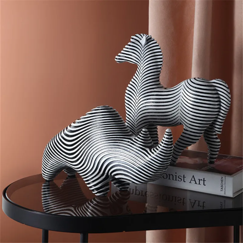Bao Guang Ta Nordic Light Luxury Striped Animal Statue Creative Living Room Study Decoration Sculpture Modern Home Decor A2772
Bao Guang Ta Nordic Light Luxury Striped Animal Statue Creative Living Room Study Decoration Sculpture Modern Home Decor A2772