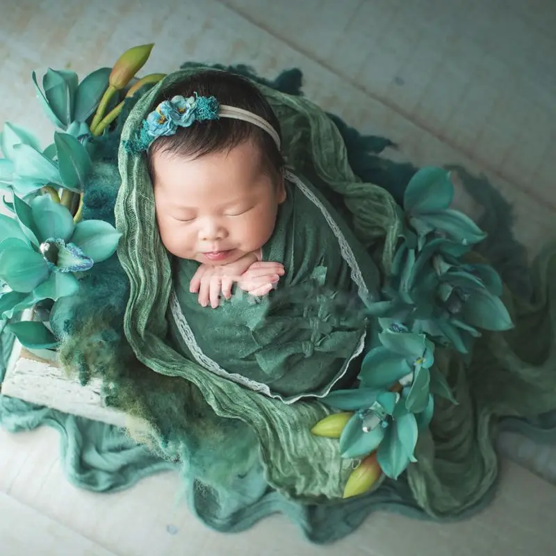 1Set Baby Soft Wrap Top Knot Hat Headband Pillow Newborn Photo Props Infant Shooting Outfits Costume for Boys Girls
1Set Baby Soft Wrap Top Knot Hat Headband Pillow Newborn Photo Props Infant Shooting Outfits Costume for Boys Girls