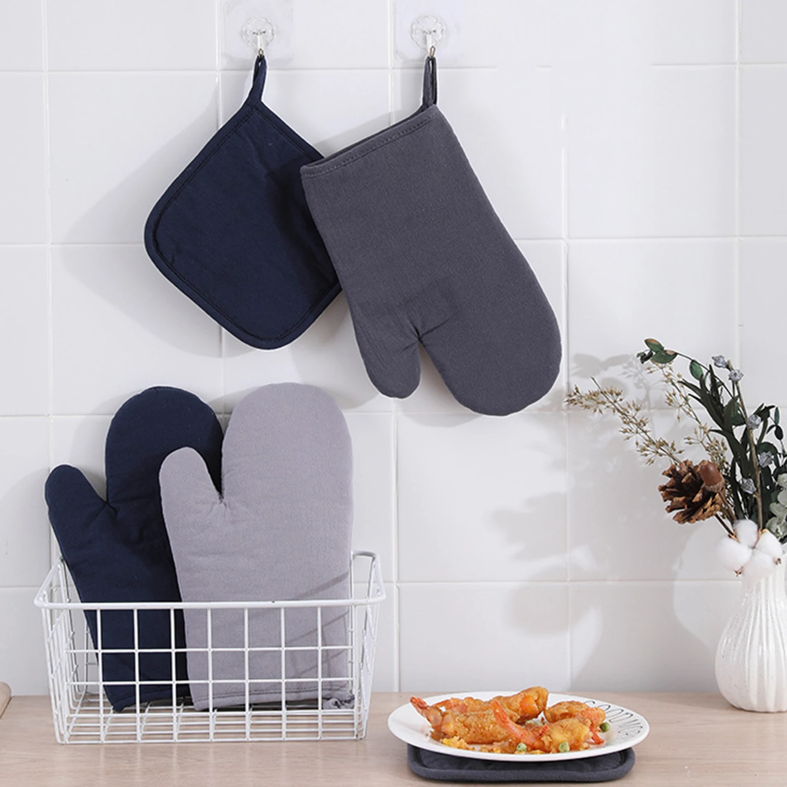 4PCS Kitchen Gloves Insulation Pad Cooking Microwave Gloves Baking BBQ Oven Potholders Oven Mitts Potholder Pad
4PCS Kitchen Gloves Insulation Pad Cooking Microwave Gloves Baking BBQ Oven Potholders Oven Mitts Potholder Pad