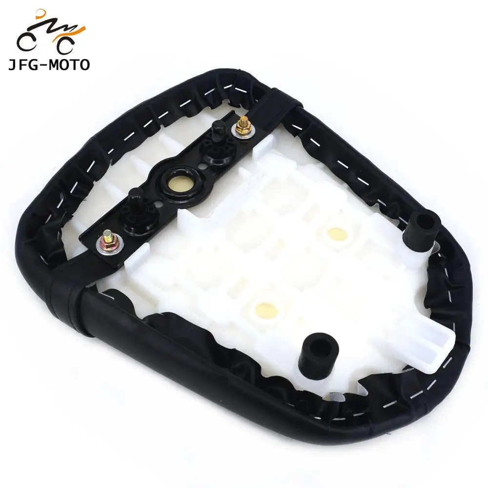 Motorcycle Rear Pillion Passenger Seat For SUZUKI GSXR600 GSX600R GSXR750 GSX750R GSXR 600 750 2006 2007
Motorcycle Rear Pillion Passenger Seat For SUZUKI GSXR600 GSX600R GSXR750 GSX750R GSXR 600 750 2006 2007
