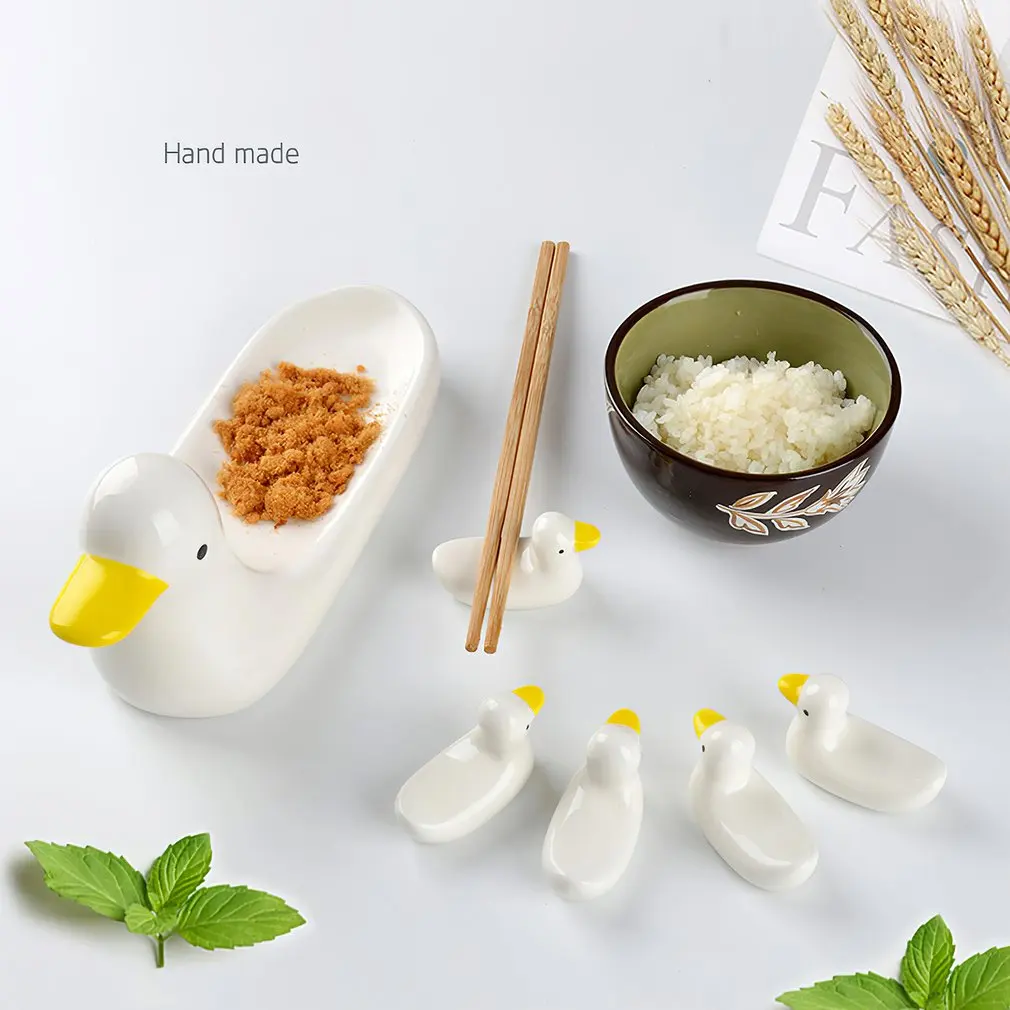 Столовые приборы для дома, держатель для палочек с изображением белой утки, японская кухня, украшение
Столовые приборы для дома, держатель для палочек с изображением белой утки, японская кухня, украшение