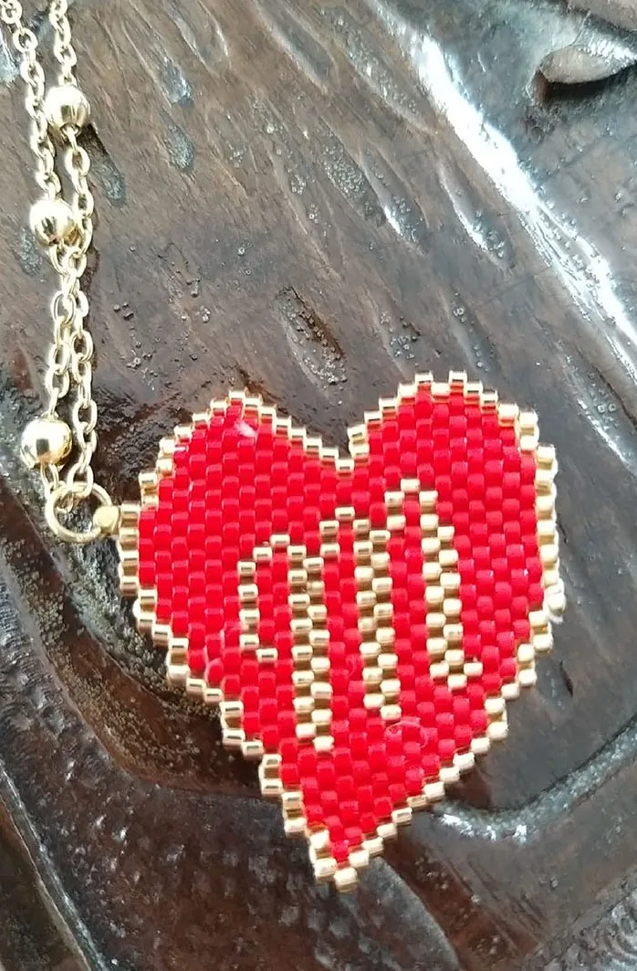 

Ожерелье Красное сердце с буквой, ювелирные изделия с иглами, персонализированный подарок, подарок для женщин, бисер, Миюки, подвеска, ожере...