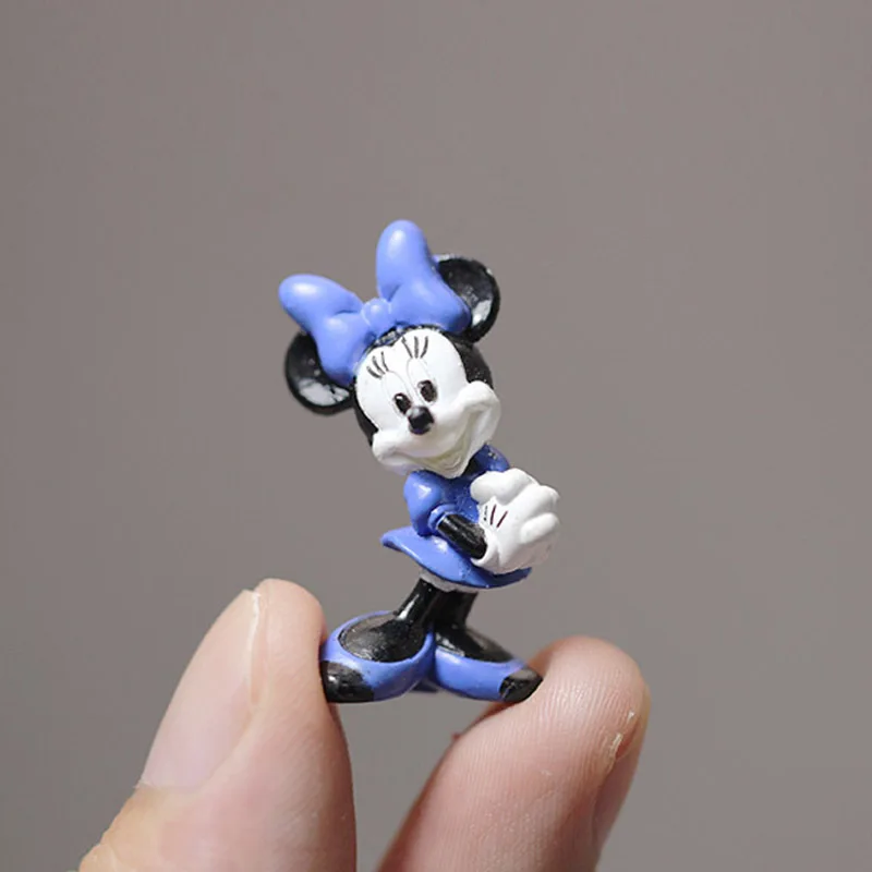 Disney Mickey Mouse Blue Minnie 2.5cm mini doll Cute Action Figure Toy Cake Topper for kids gifts
Disney Mickey Mouse Blue Minnie 2.5cm mini doll Cute Action Figure Toy Cake Topper for kids gifts