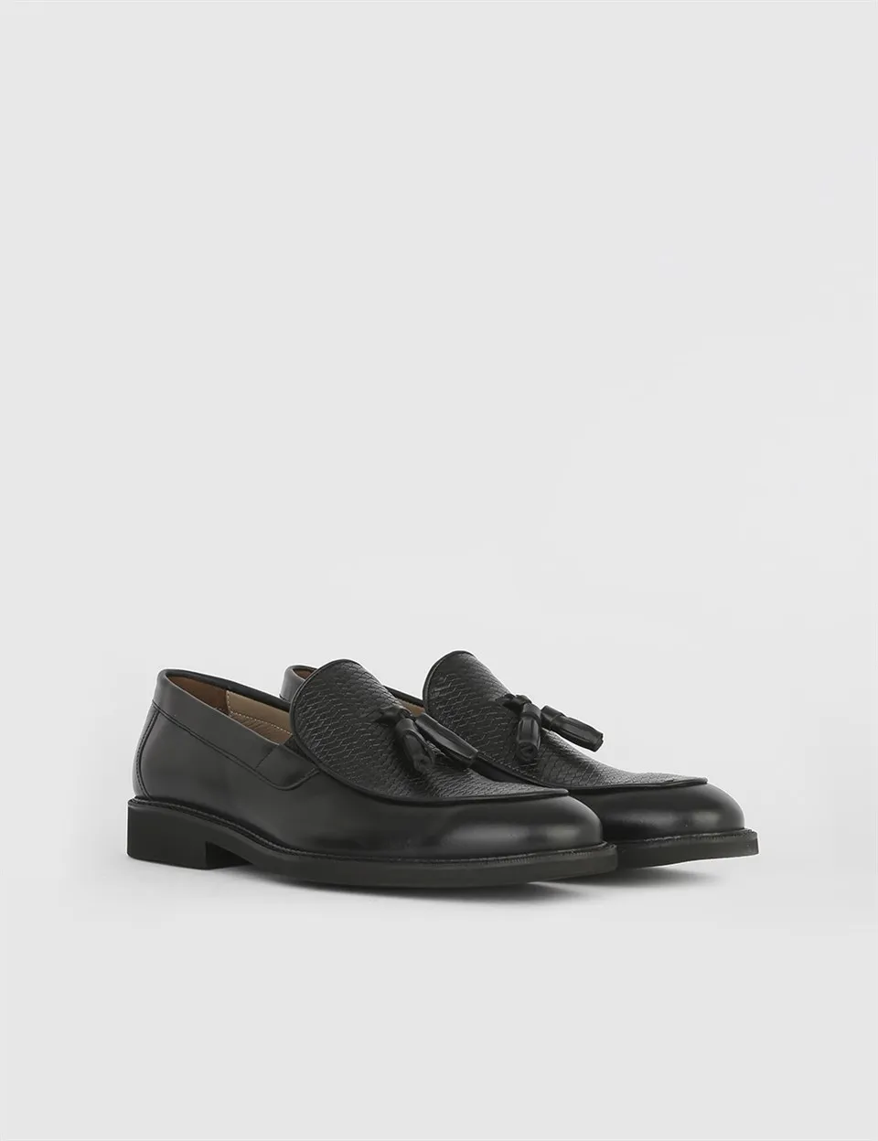 ILVi-Genuine Leather Handmade Role Black Leather Men's Loafer Men Shoes 2021 Spring/Summer
ILVi-Genuine Leather Handmade Role Black Leather Men's Loafer Men Shoes 2021 Spring/Summer