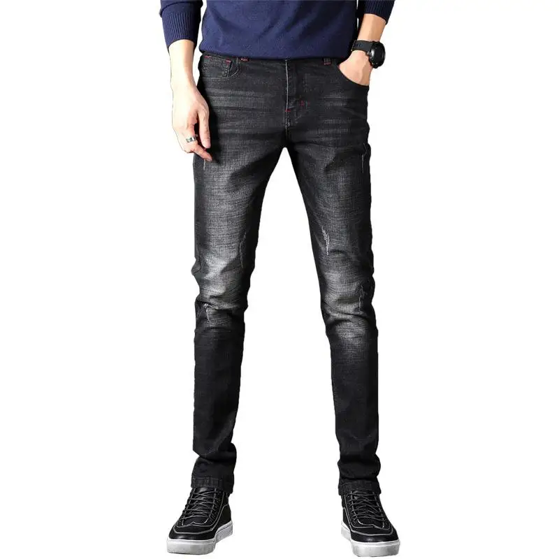 Men's Loose Jeans Good Quality Embroidery Denim Pants Distressed Trousers
Men's Loose Jeans Good Quality Embroidery Denim Pants Distressed Trousers