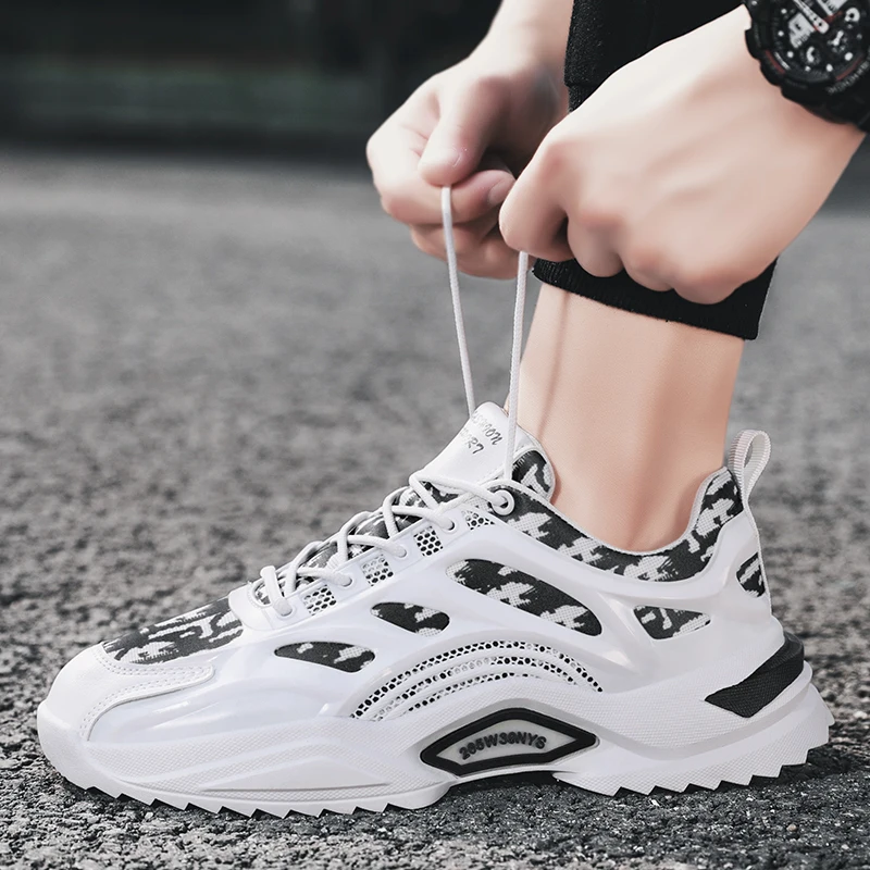 New Men Vulcanize Shoes Chunky Sneakers Lightweight Male Sneakers Non-slip Outdoor Sneakers Male Mesh Breathable basket homme
New Men Vulcanize Shoes Chunky Sneakers Lightweight Male Sneakers Non-slip Outdoor Sneakers Male Mesh Breathable basket homme