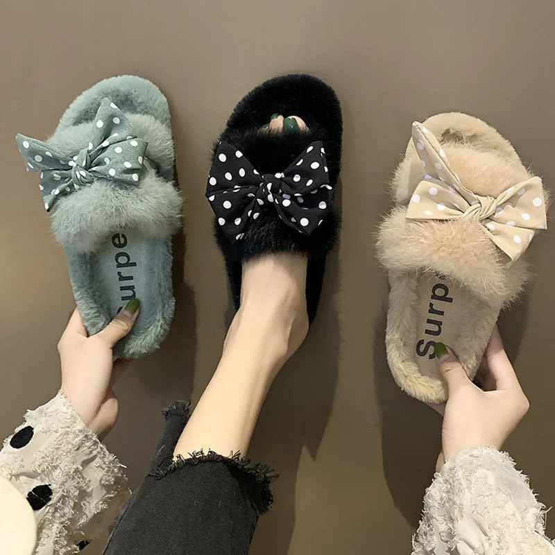 Women's fur slippers autumn and winter flat bottomed antiskid slippers plush cotton slippers women's bow hair slippers
Women's fur slippers autumn and winter flat bottomed antiskid slippers plush cotton slippers women's bow hair slippers