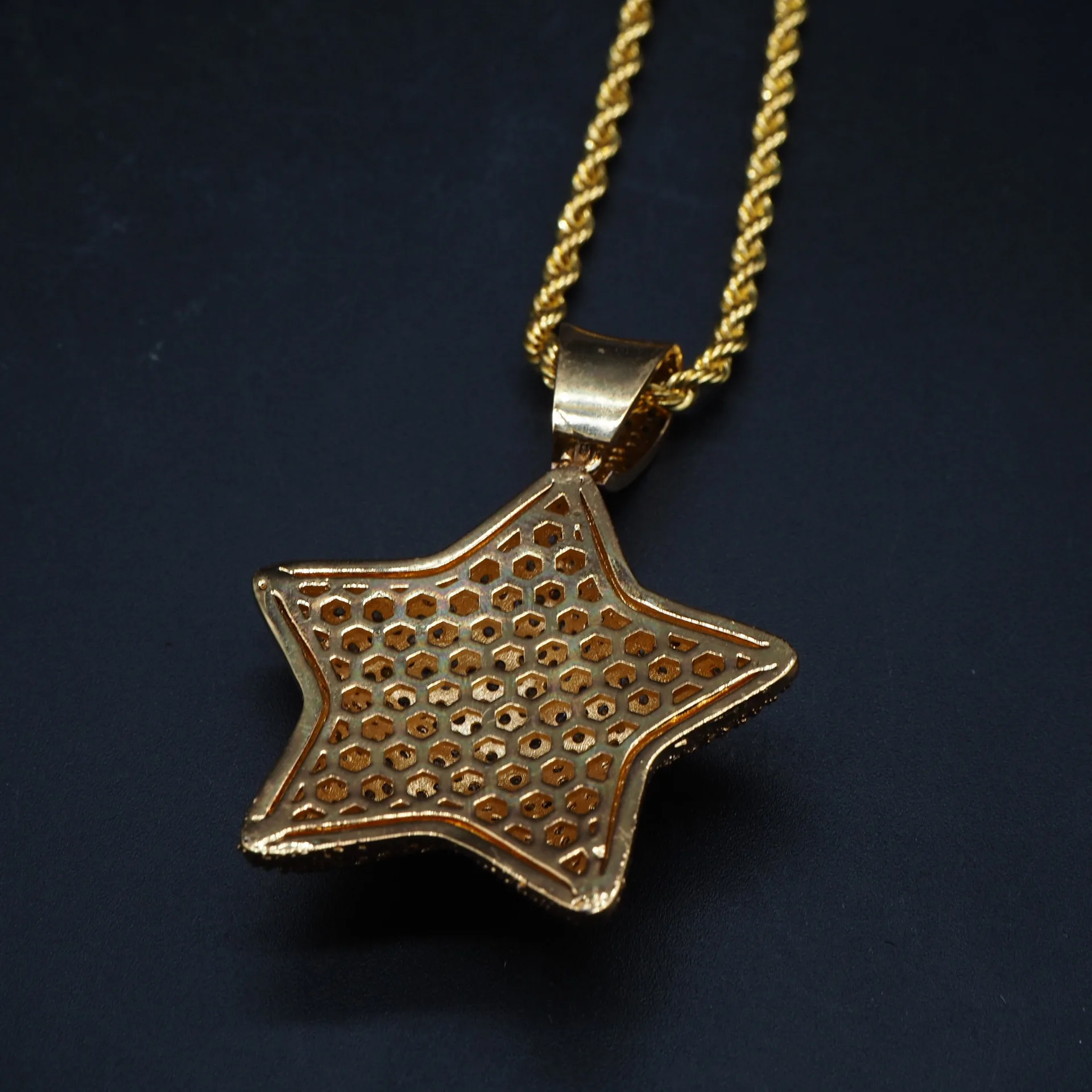 New Gold Plated Silver Plated Jewelry Inlaid AAA Cubic Zirconia Hip Hop Punk Star Charm Bling Pendant Necklace Creative Men Gift
New Gold Plated Silver Plated Jewelry Inlaid AAA Cubic Zirconia Hip Hop Punk Star Charm Bling Pendant Necklace Creative Men Gift